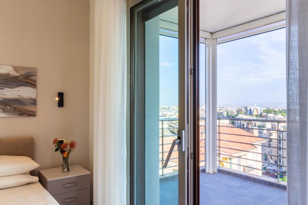 Terrazza61 - Appartamento Con Vista Spettacolare Sulla Citta Di קליארי מראה חיצוני תמונה